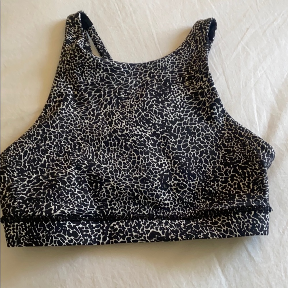 High neck energy bra